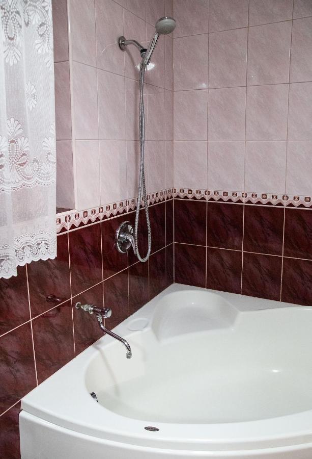 Appartement Miedzy Owcami à Sromowce Wyzne Extérieur photo